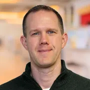 Headshot of Justin Smith